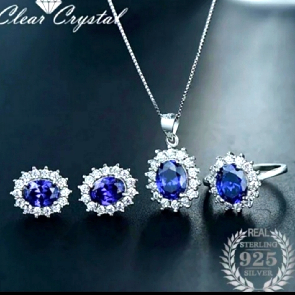 Royal Engagement Wedding Set Sapphire & Clear Gems Birthday Gifts Stunning